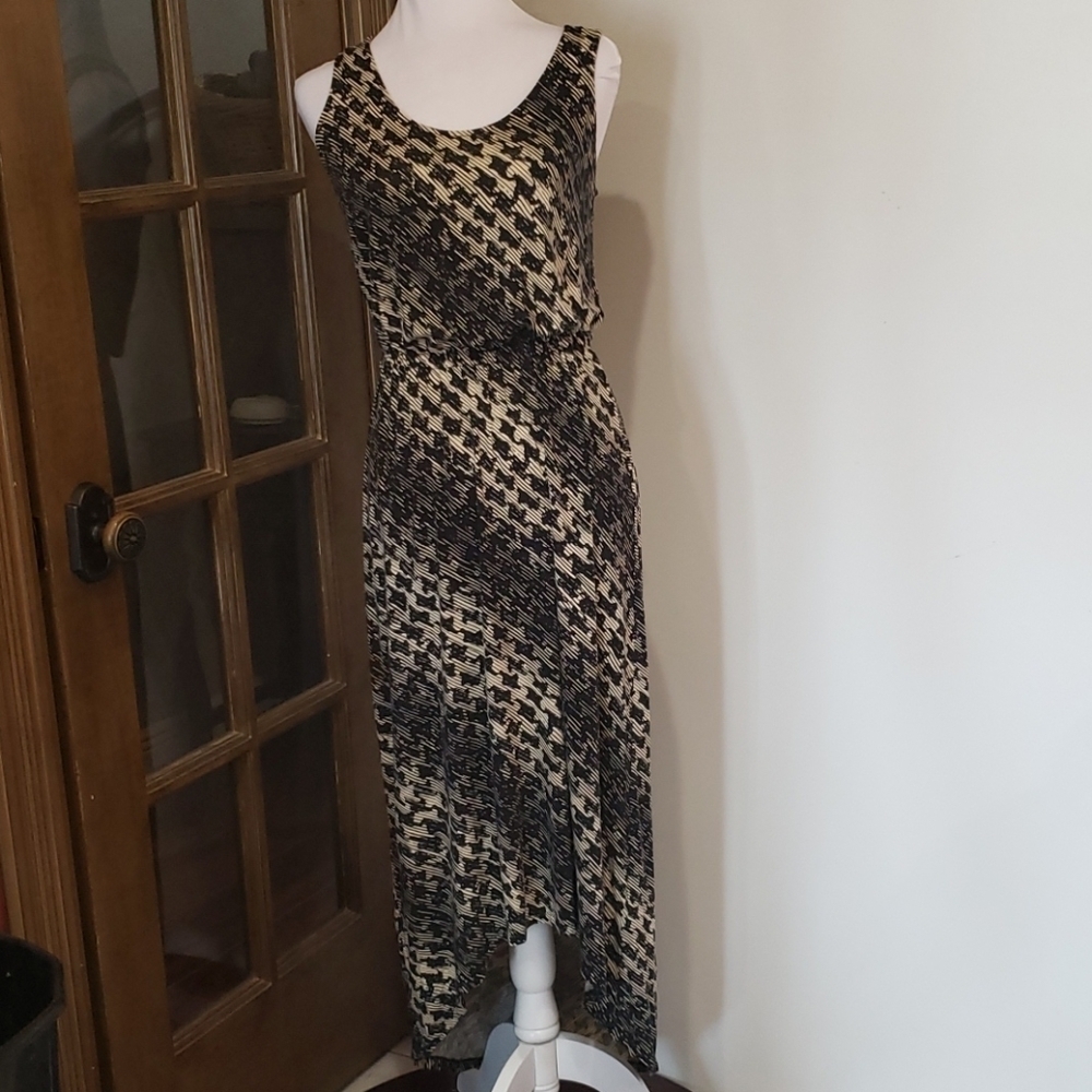 Daisy Fuentes High Low Hem Sleeveless Dress